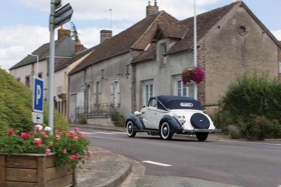 Chevrolet Master Cabriolet by Duval (GB15951) 1937 года  (фото 22 из 22)